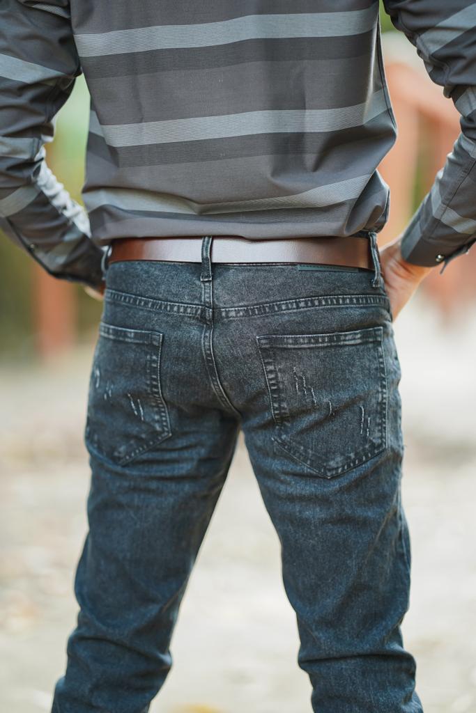 Dark Grey Stretchable Washed Tapered jeans--005