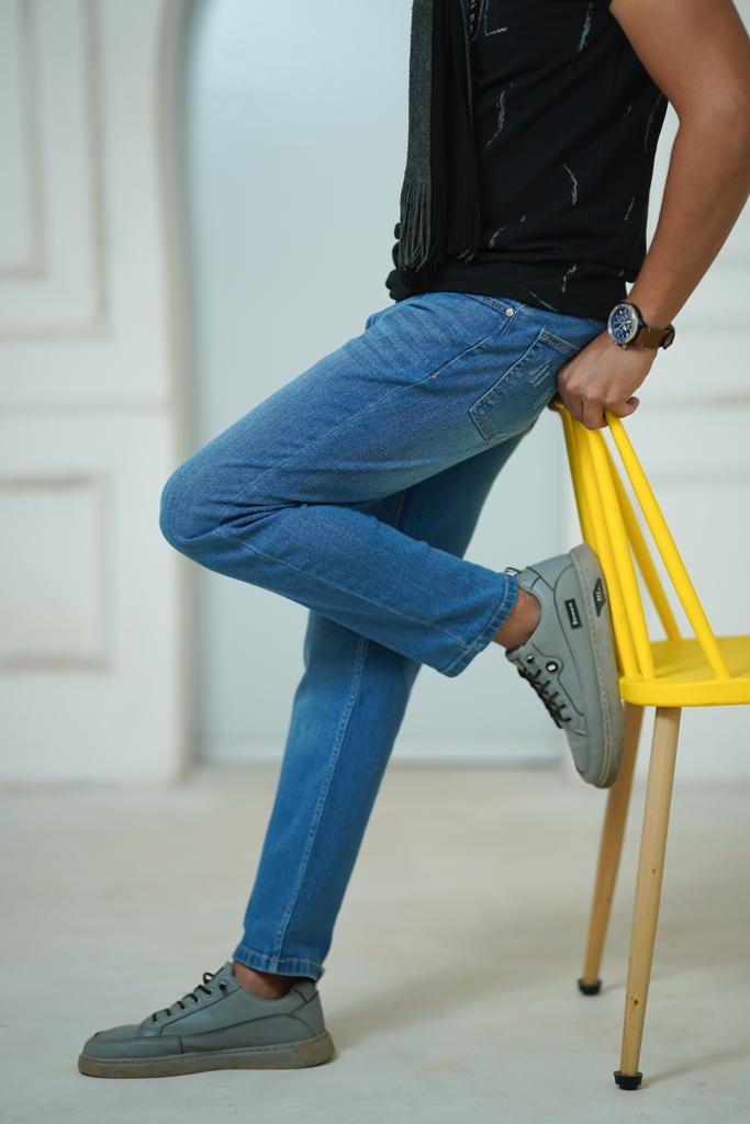 Blue Stretchable Washed Tapered jeans-009