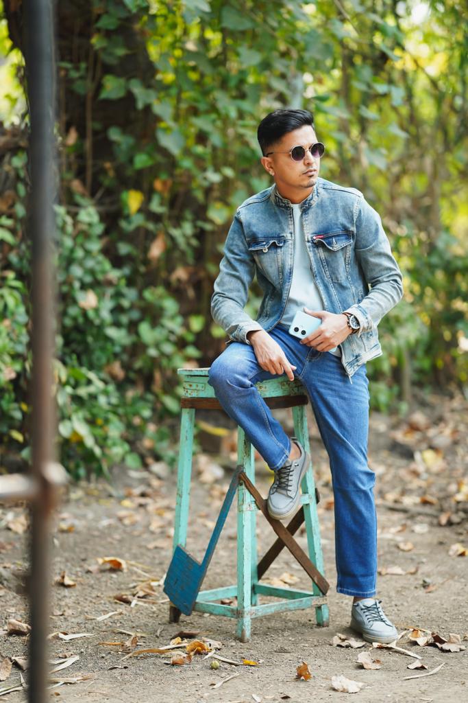 Blue Stretchable Washed Tapered jeans-008