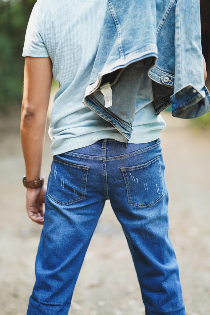 Blue Stretchable Washed Tapered jeans-008